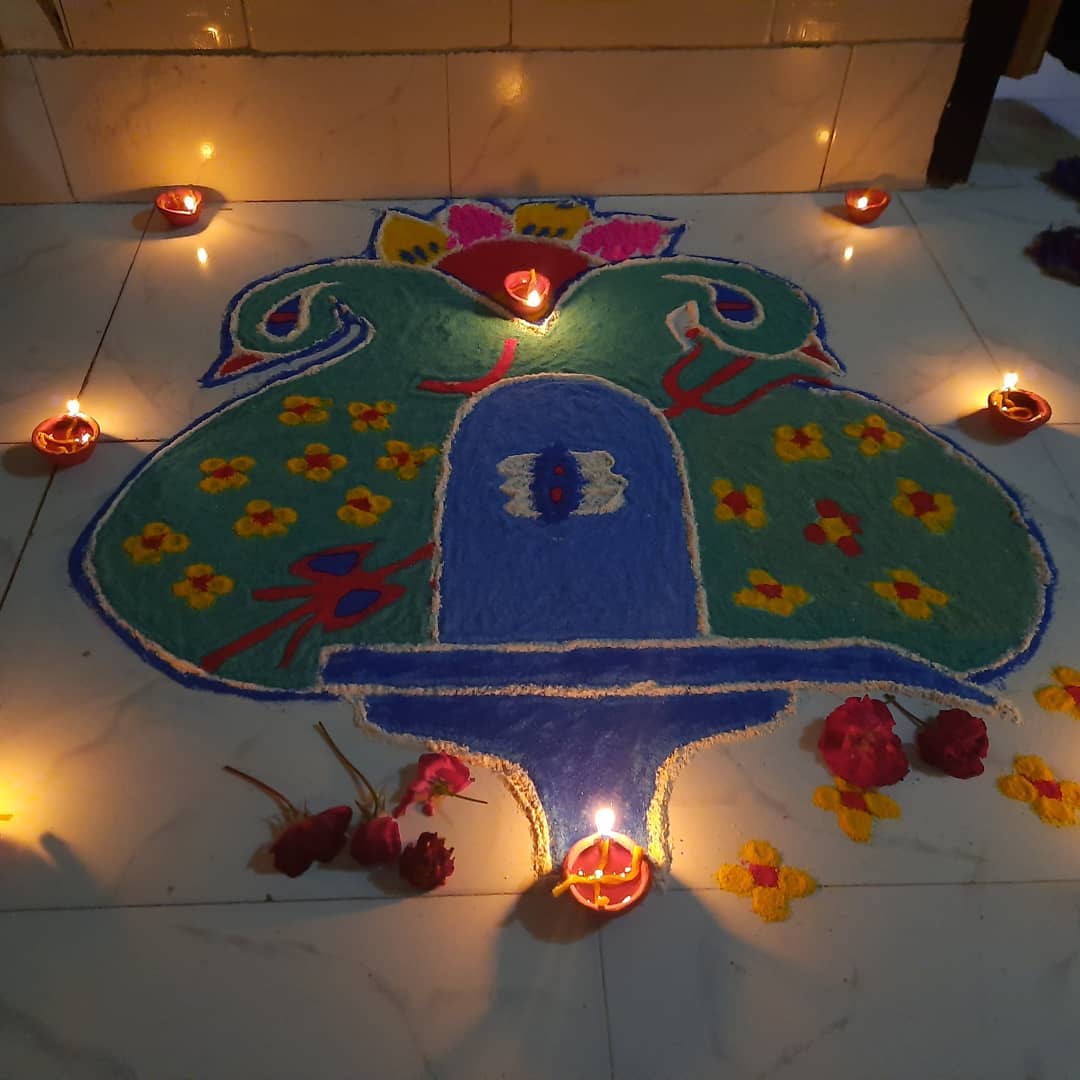 mor rangoli designs for diwali 2024