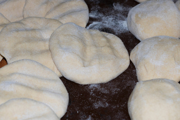 How to keep dough fresh without a fridge