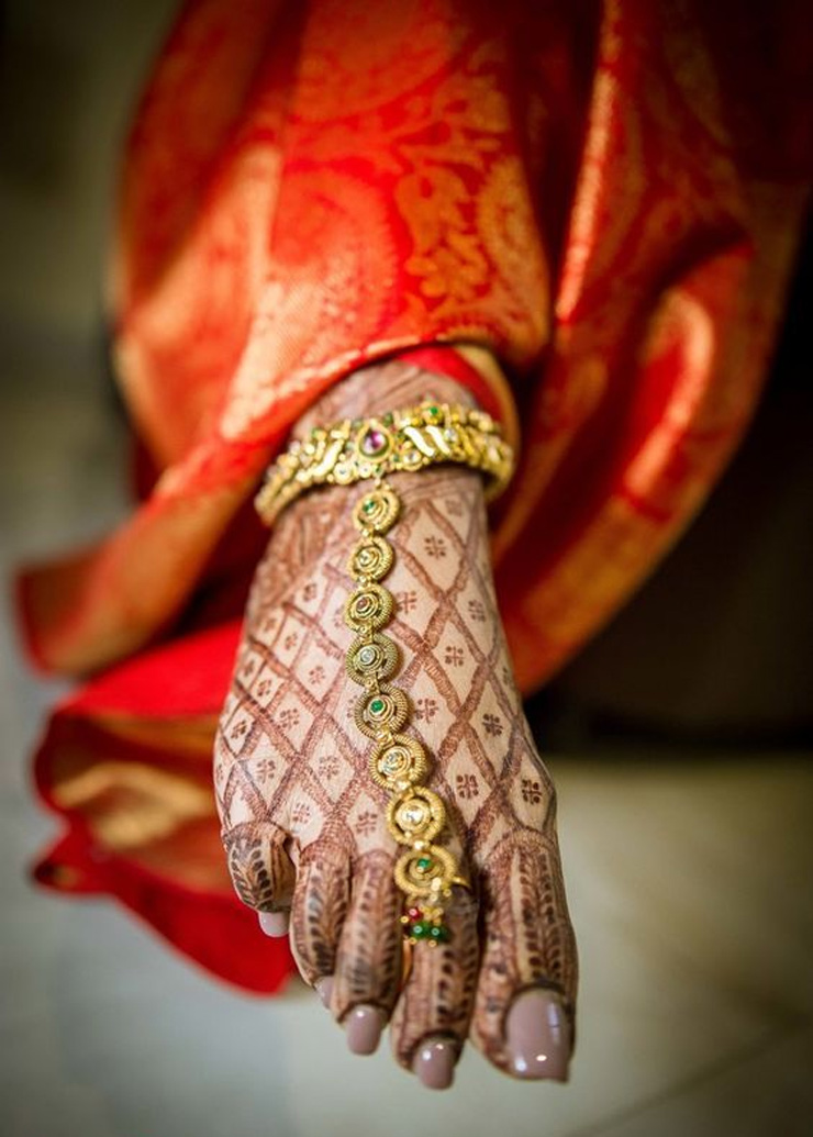 payal with toe rings