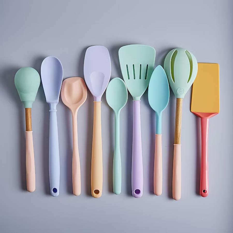 ways to clean silicone spoons