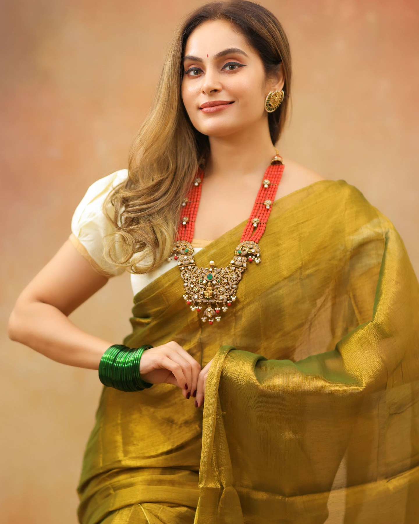 golden saree