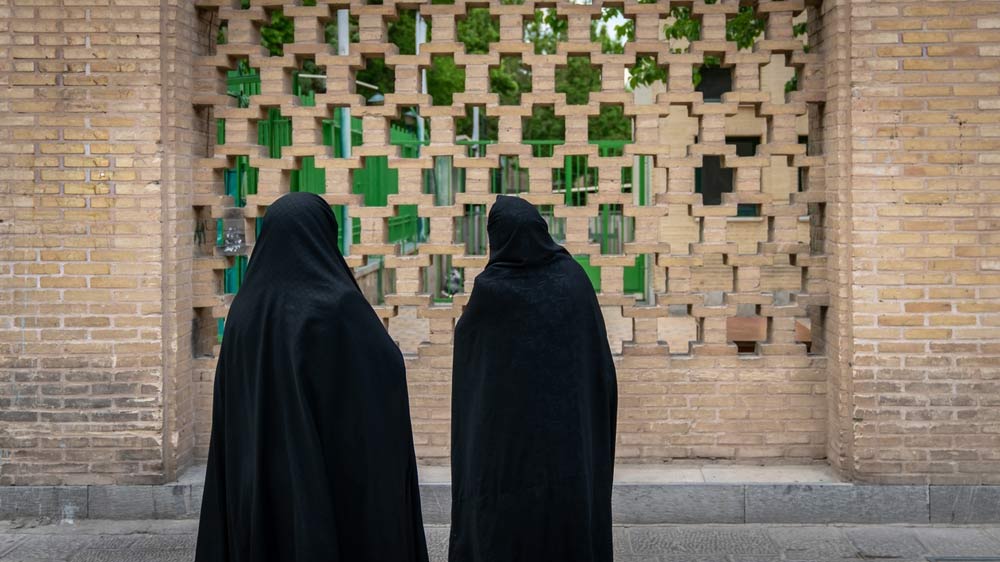 iran and dress code rule