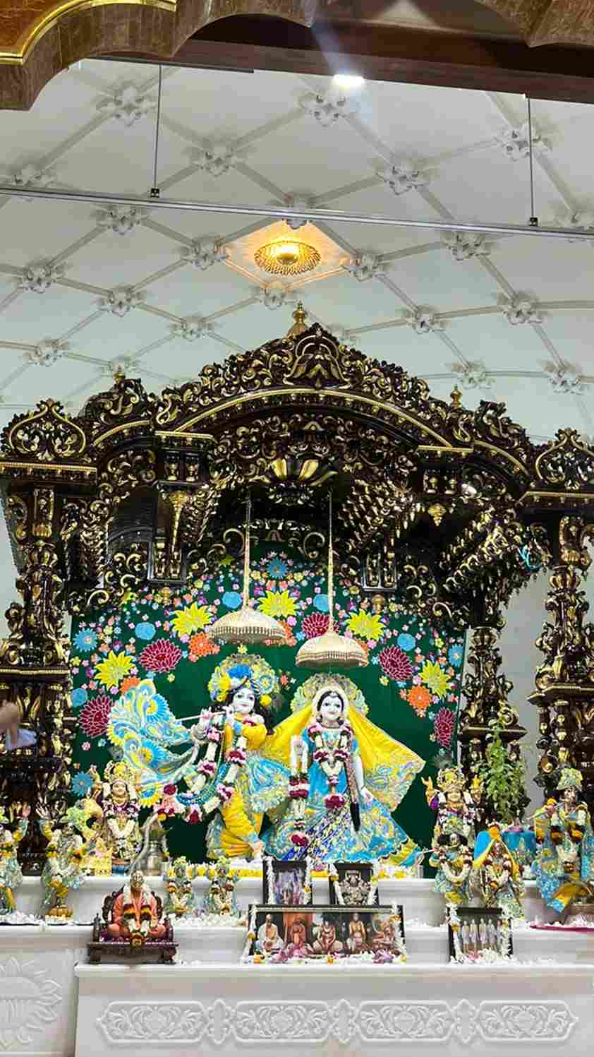 shri vrindavan chandrodaya mandir