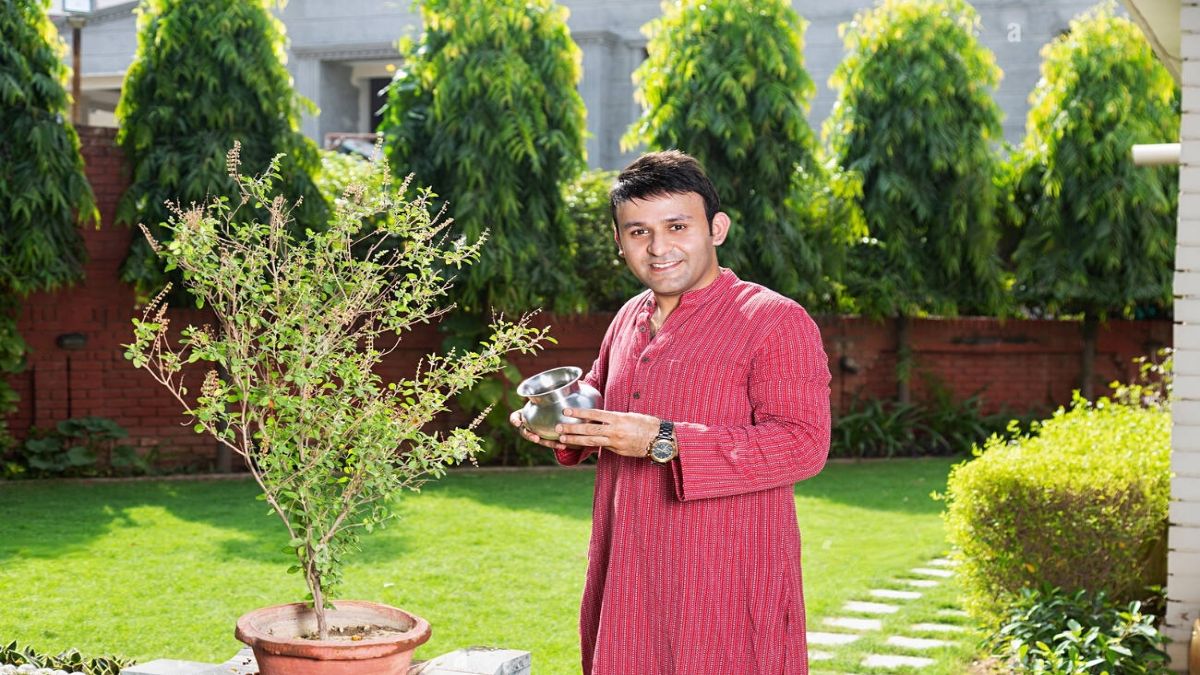 tulsi puja kaun nahi kar sakta hai