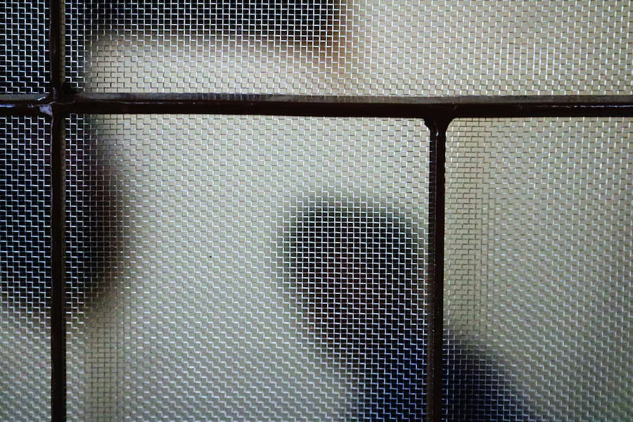 remove dirt from grill