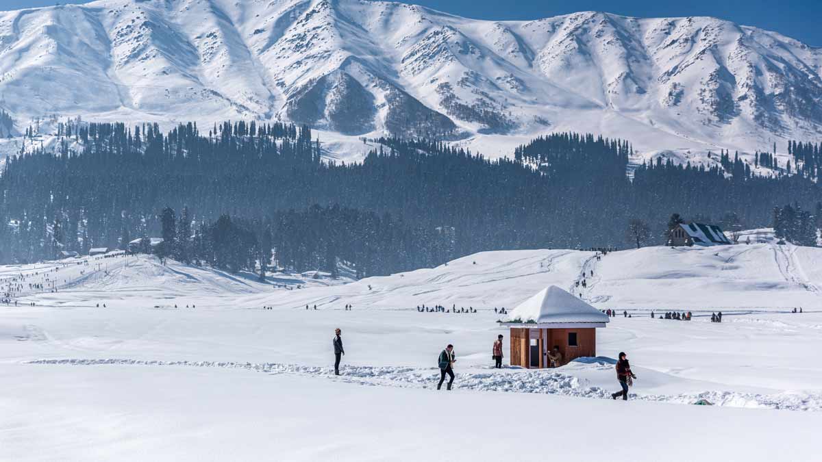 kashmir is more beautiful getaway than shimla and manali in