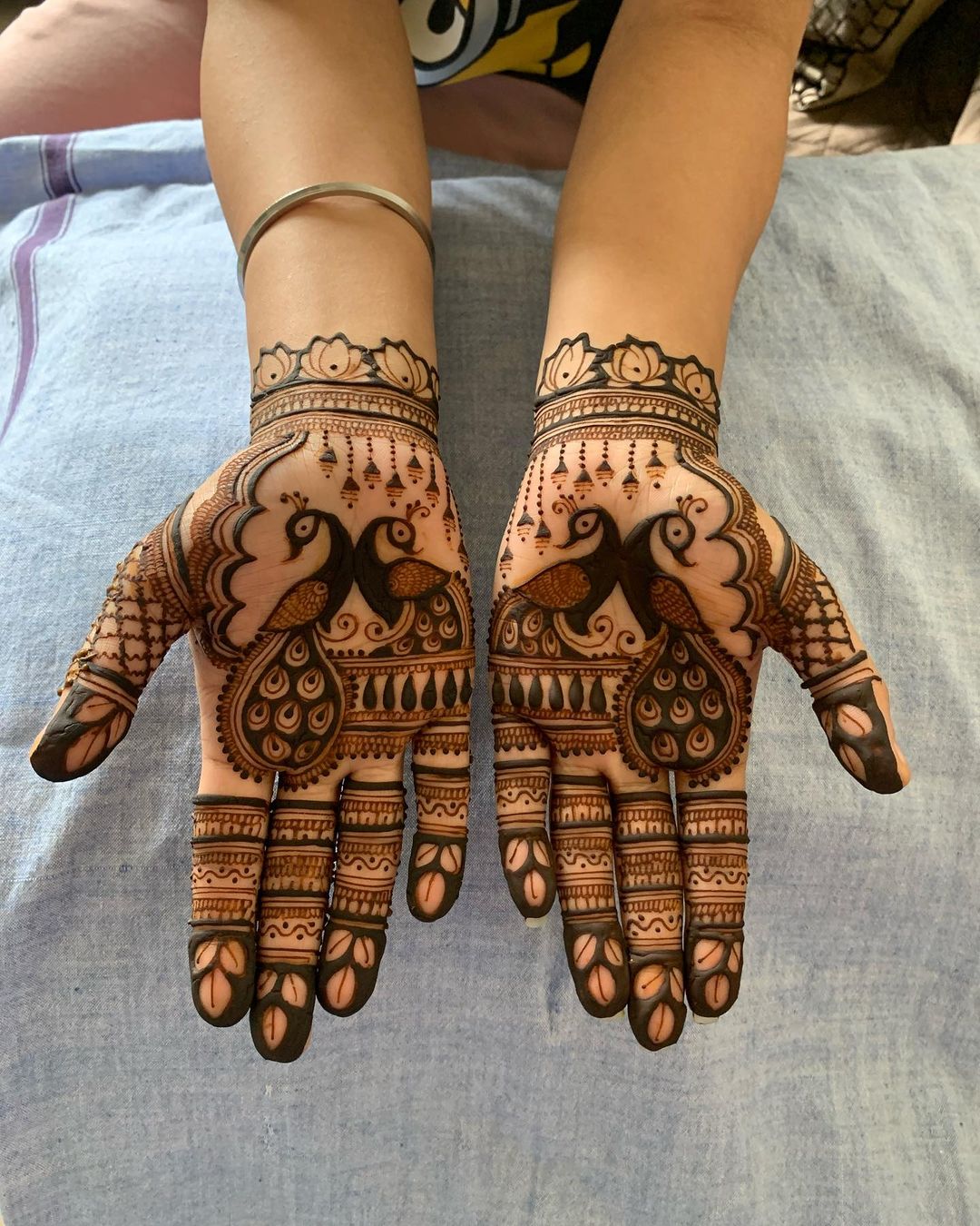 DIY mehndi designs