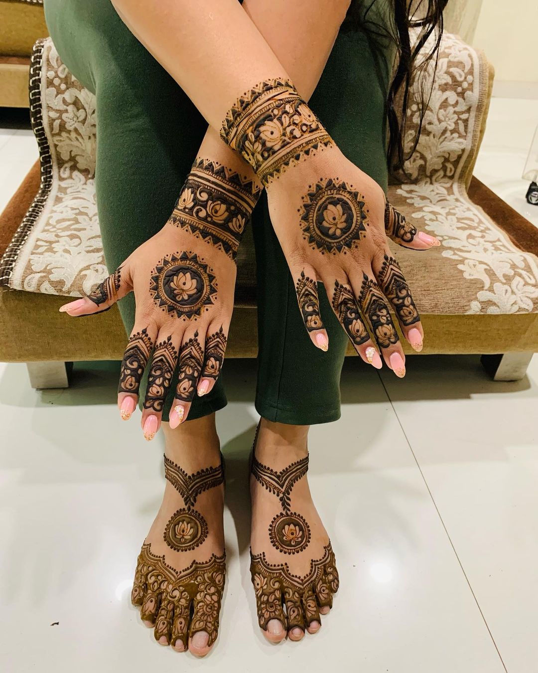 bridal mehndi 2024