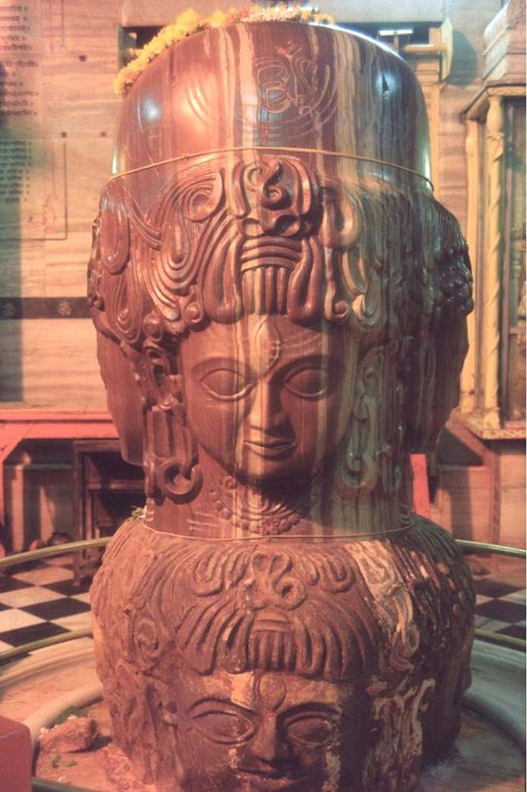 idol of pashipatinath temple