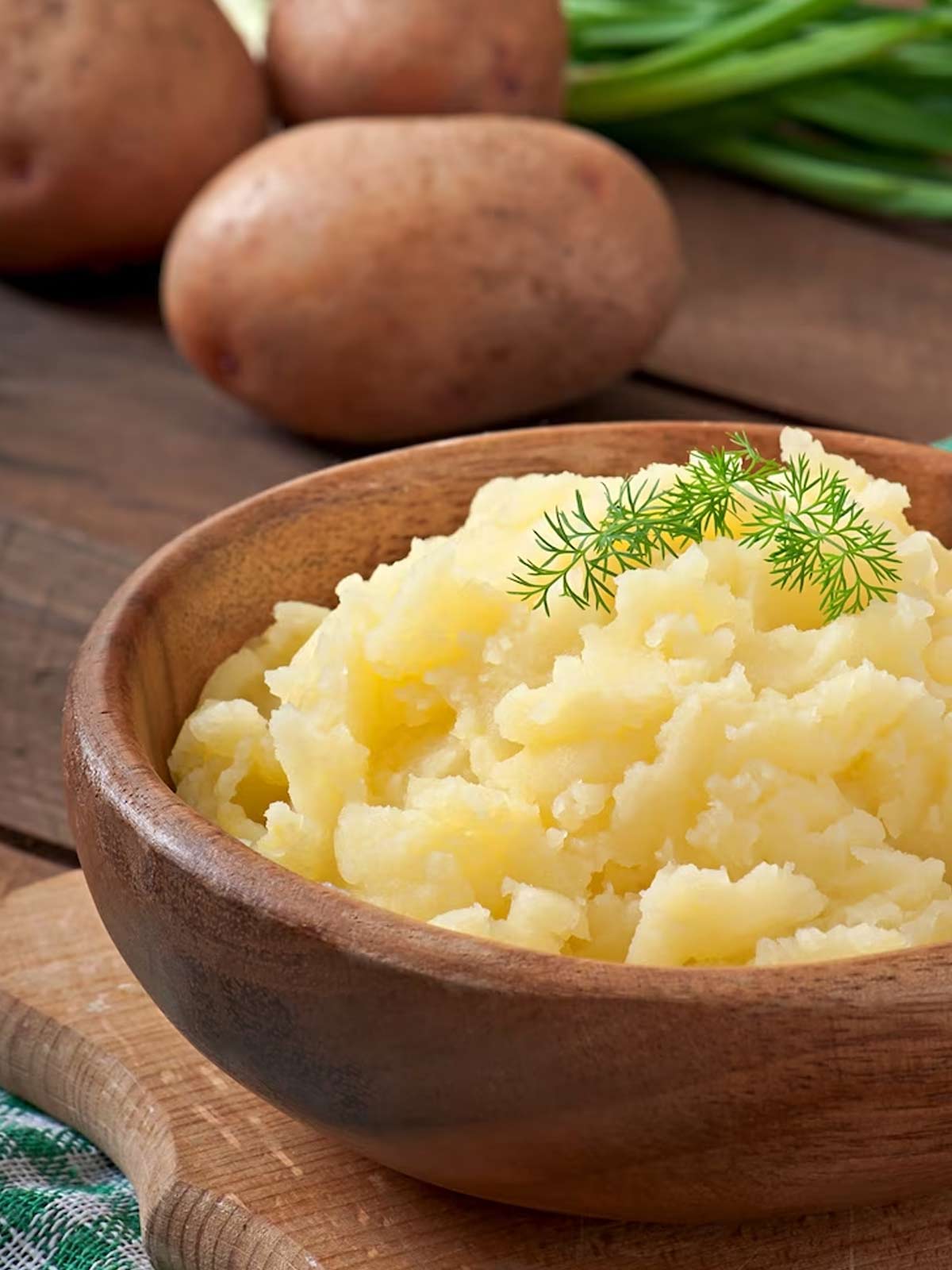 add mashed potato to dough