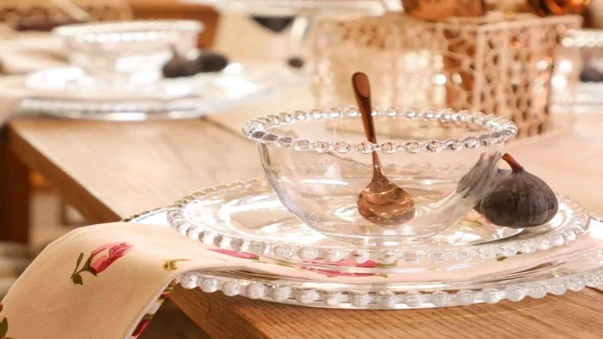 kya git mein kaanch ki cheeze deni chahiye