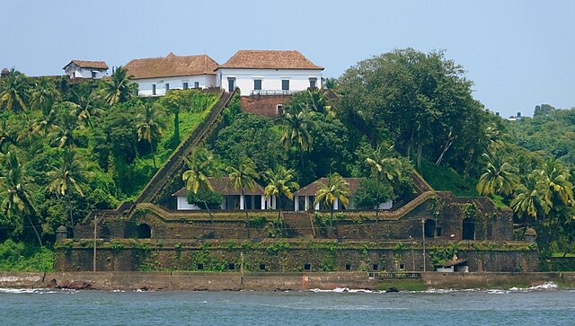 chapora to corjuem 3 famous forts in goa