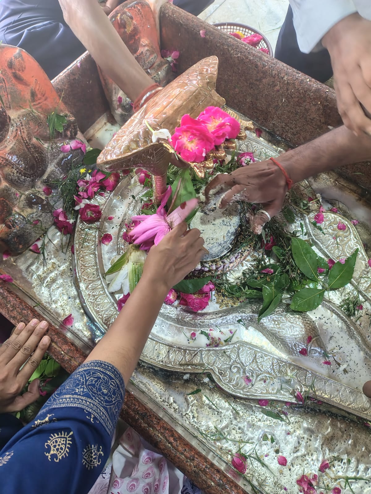 mankameshwar mandir sangam
