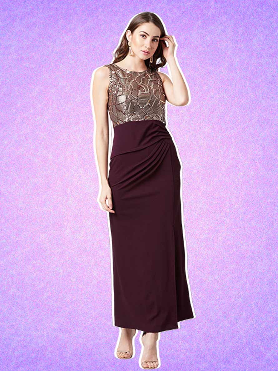 modern and trendy maxi dress for christmas party (5)
