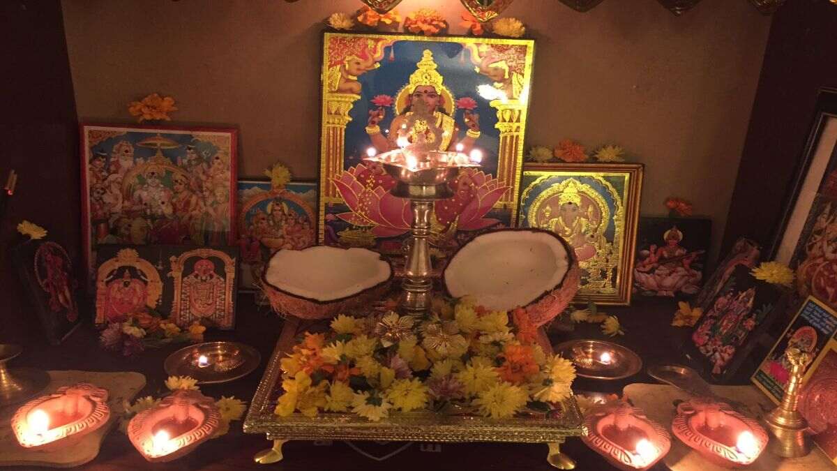 Margashirsha Purnima Ke Din Kare Chawal Ka Daan