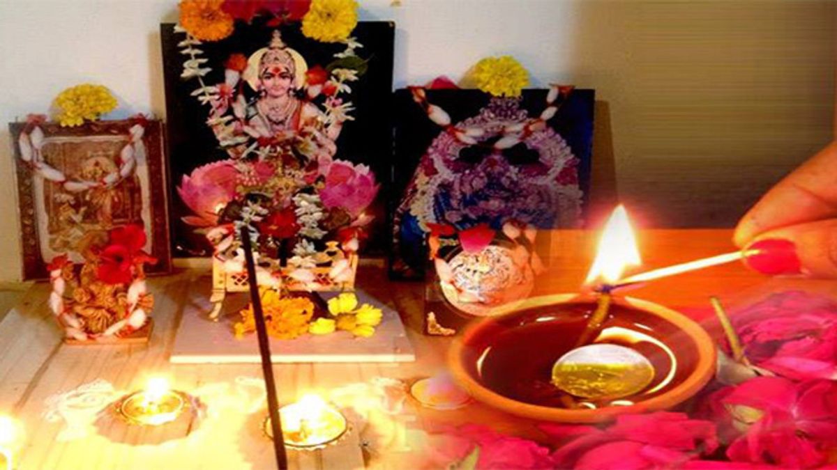 Margashirsha Purnima Ke Din Kare Kheer Ka Daan