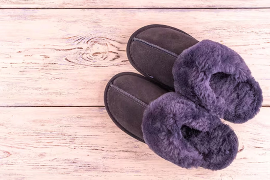fur slippers cleaning tips
