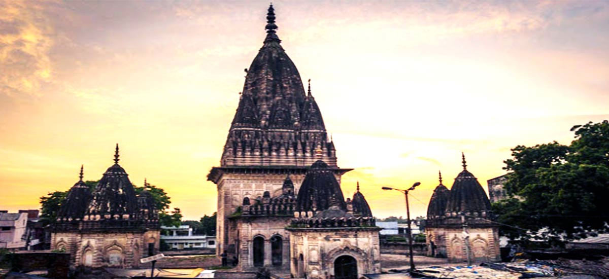 lucknow prayagraj road trip best places