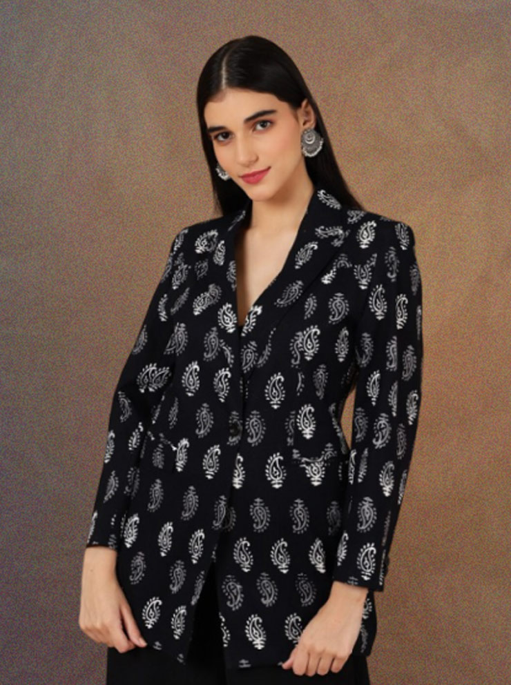 printed blazer
