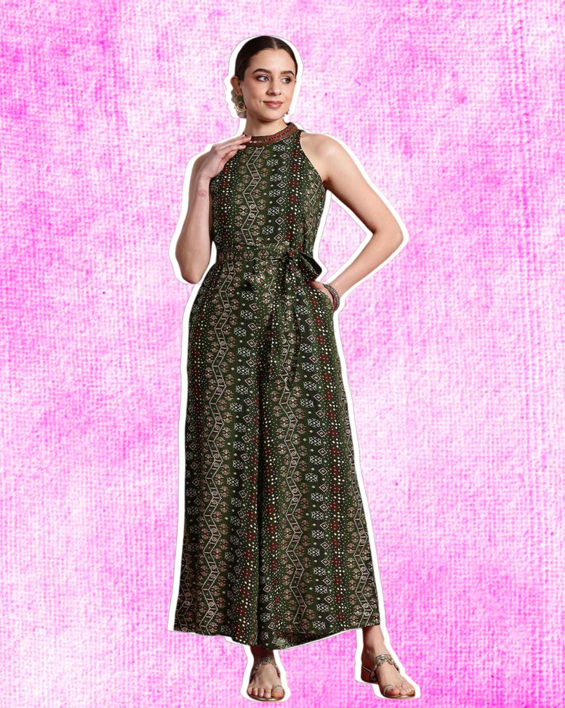 stylish jumpsuit ideas for office new year party (5)