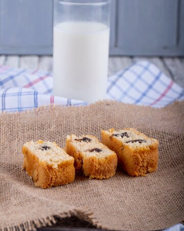 bread milk cake