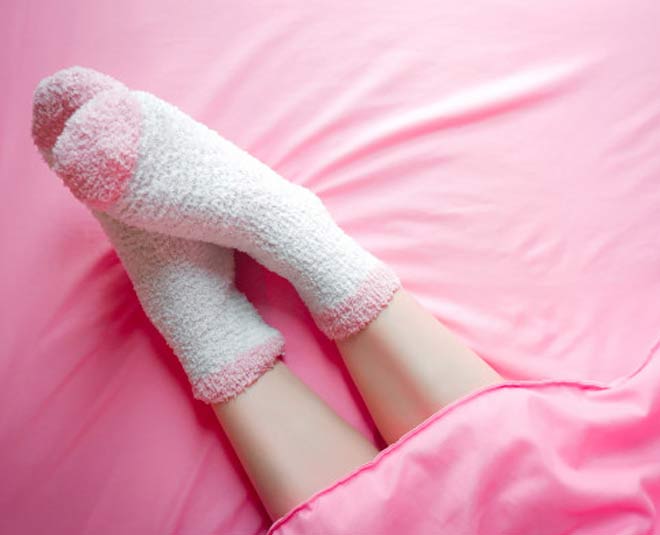 socks wearing at night