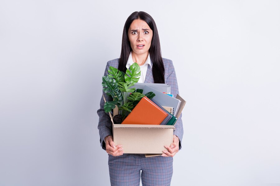 yesmadam layoff controversial