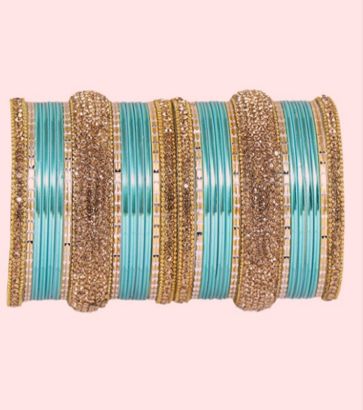bangles designs with saree for royal look (4)