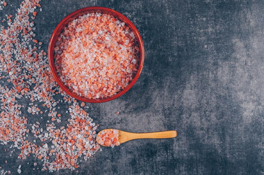 salt and red pepper solution