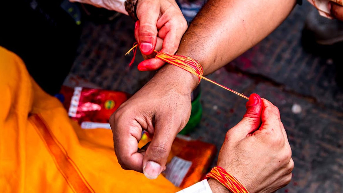 significance of kalawa in hand