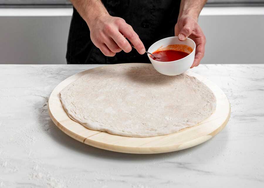 How to use a pizza stone for the first time