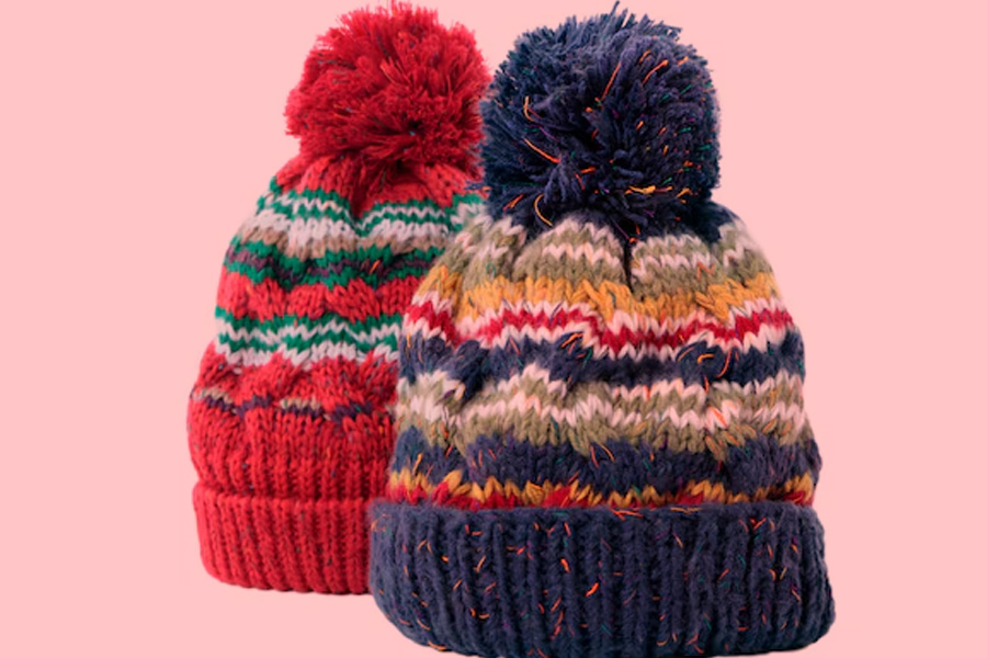 remove stains from woolen clothes