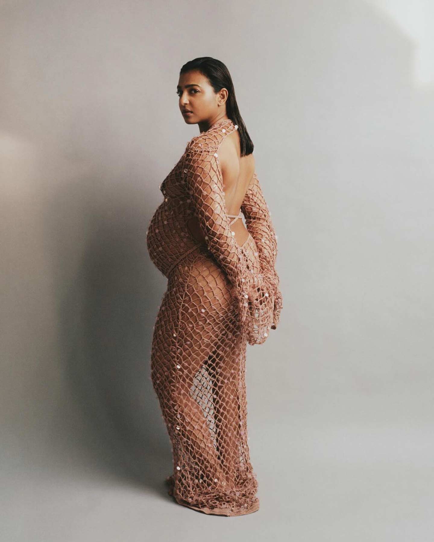 dress look maternity photoshoot