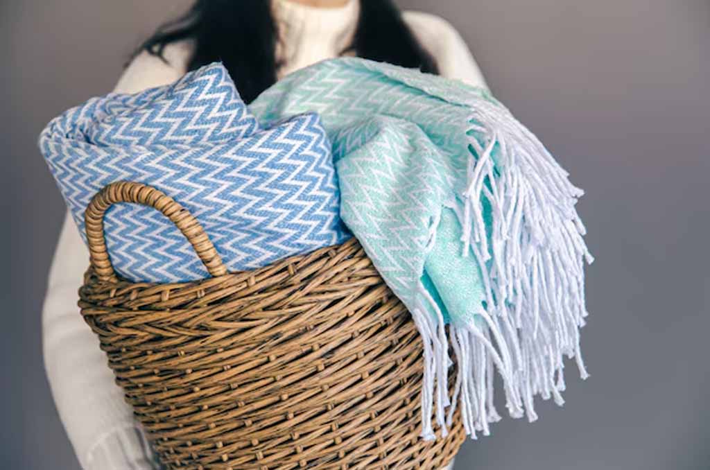 how to store pashmina