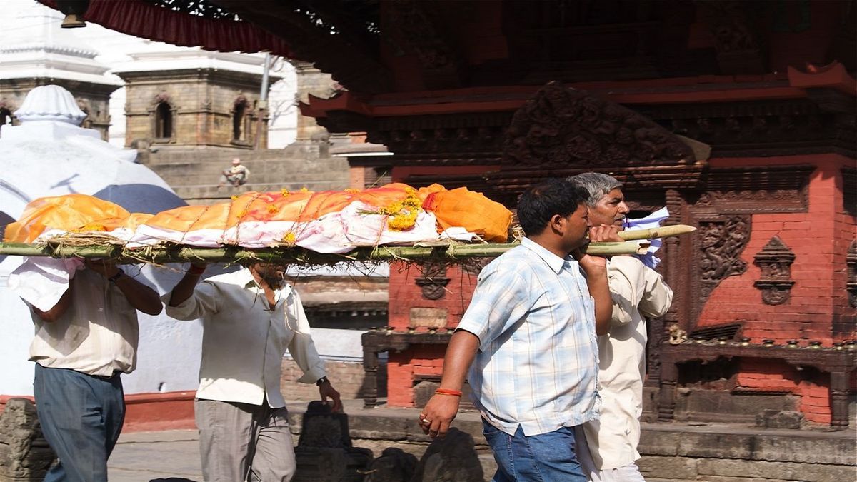 kya kharmas mein dead body dekhna shubh hai