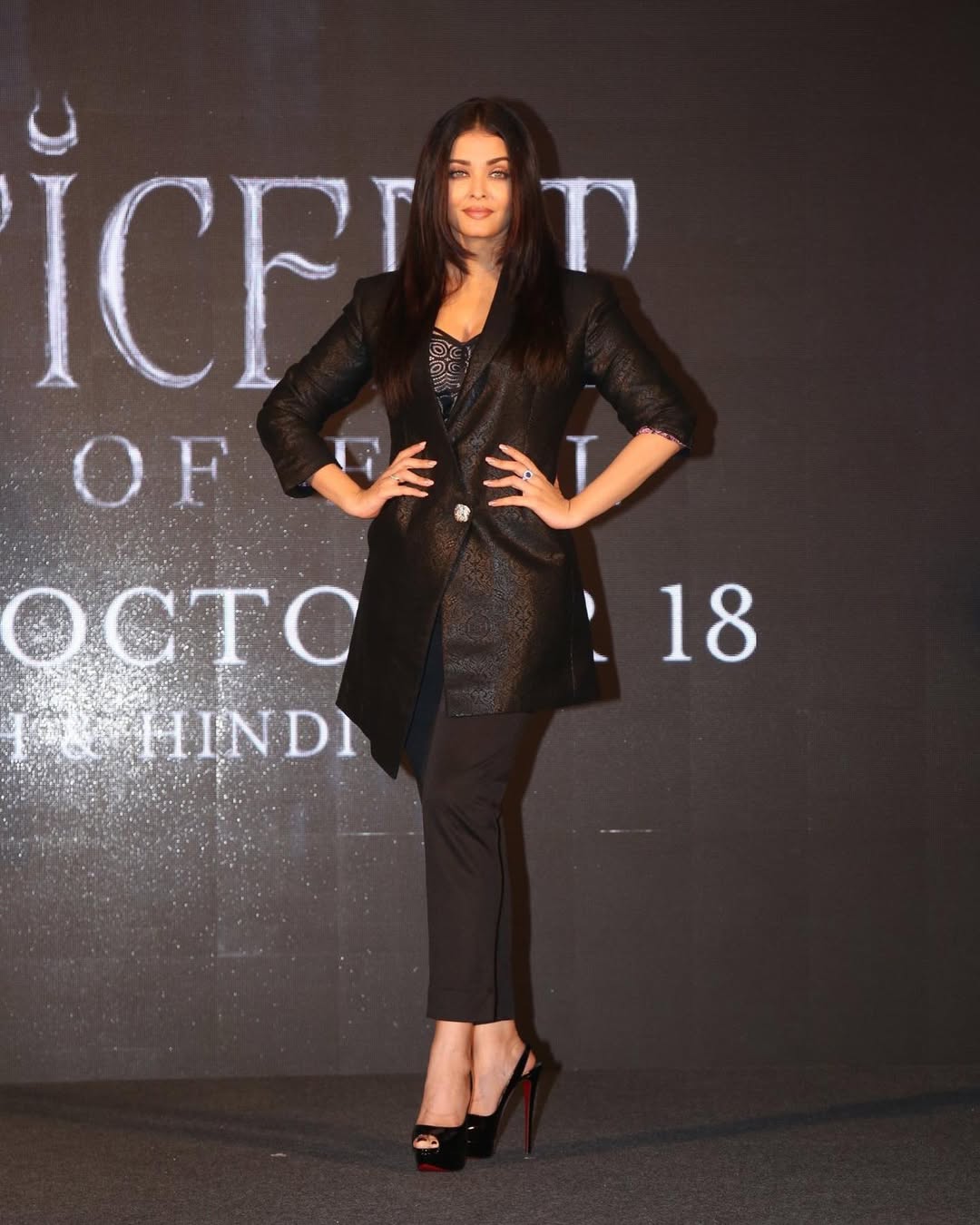 Aishwarya Rai Bachchan looks