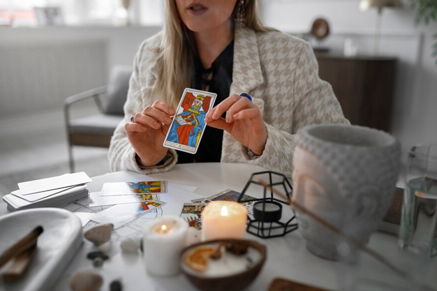 tarot predictions for zodiac signs