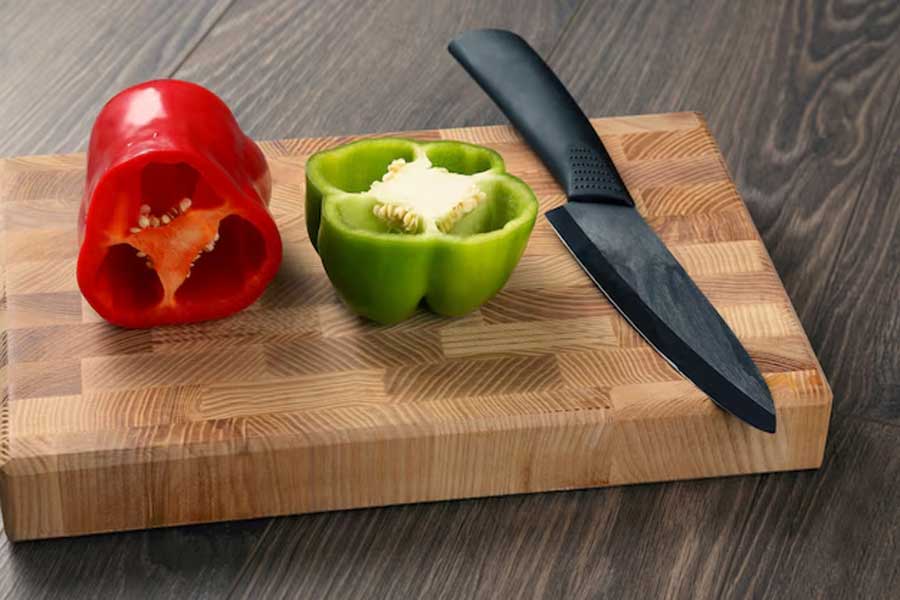 how to clean cutting board in hindi