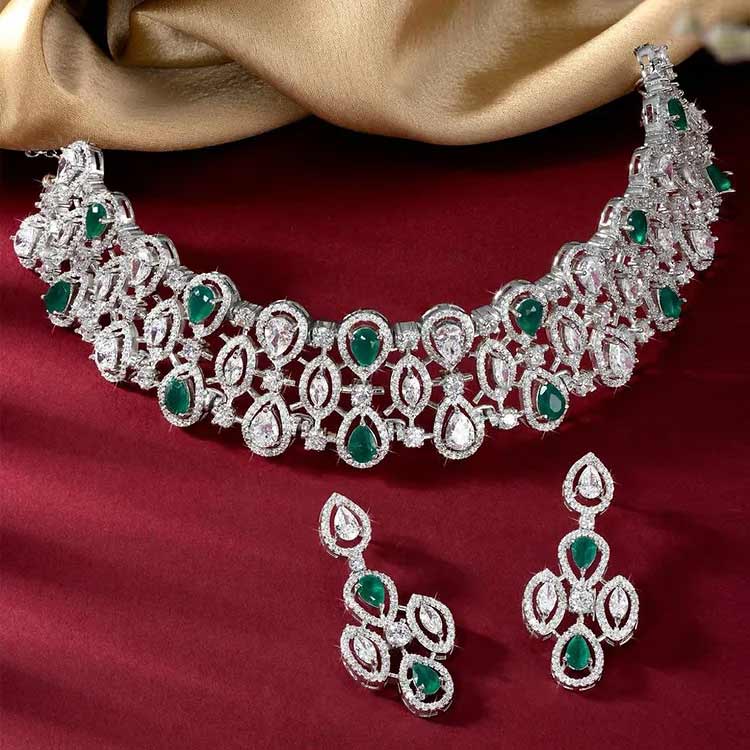 Silver stone necklace set