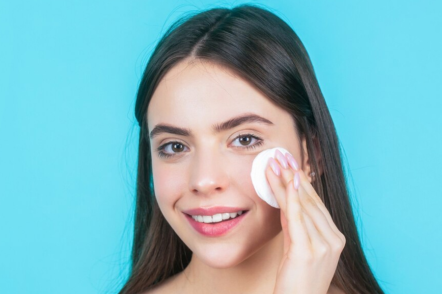 why toner is essential for oily skin care (3)