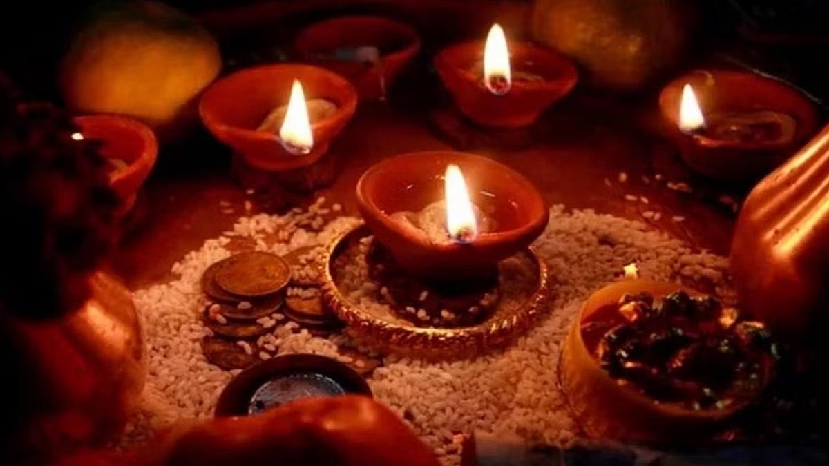 Paush Putrada Ekadashi 2025 पौष पुत्रदा एकादशी के दिन कितने दीपक जलाने से हो सकता है भाग्योदय