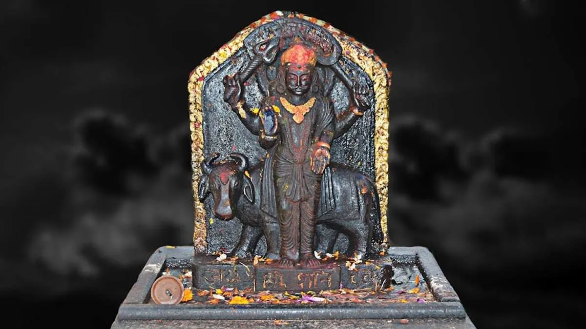 shani trayodashi 2025 what bhog should be offered to lord shani