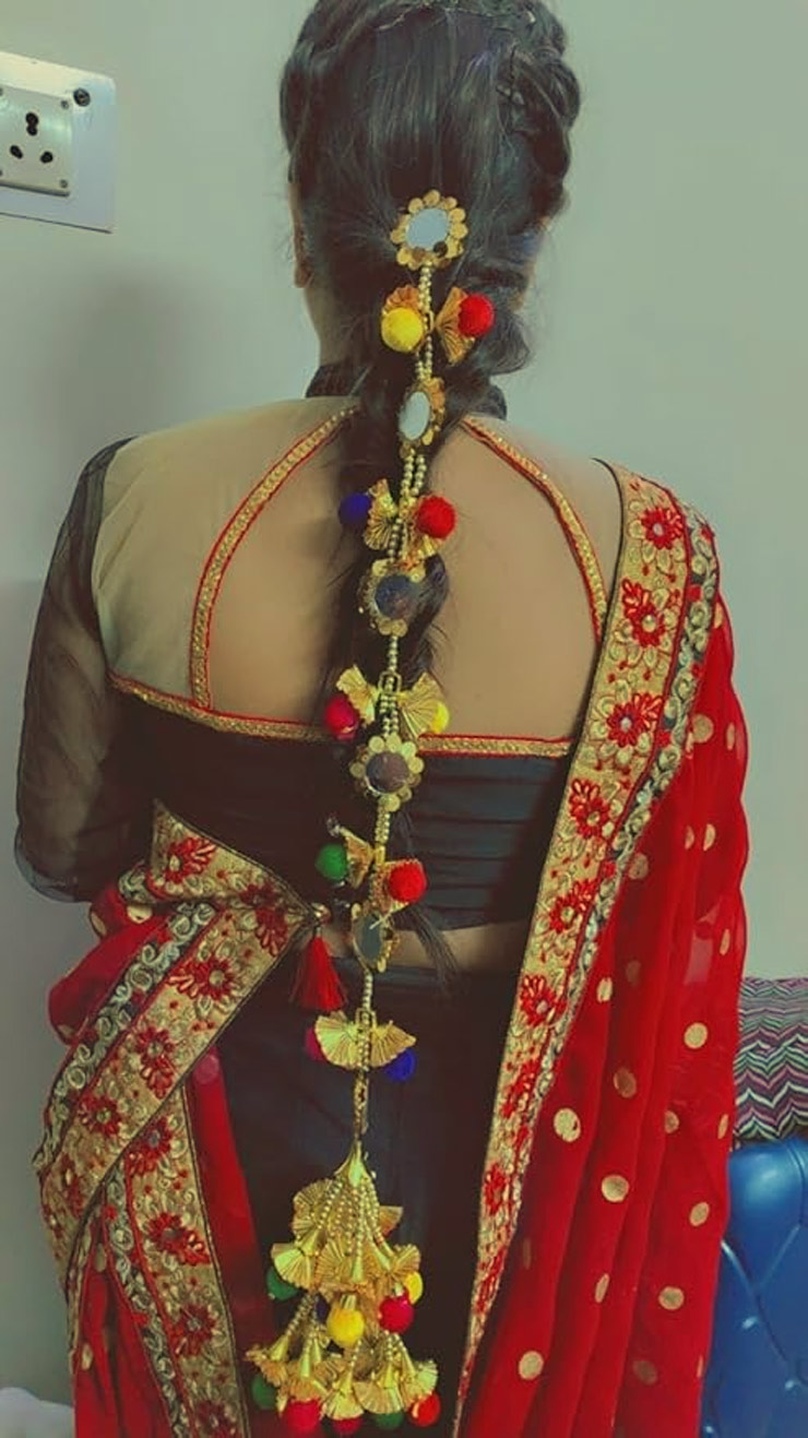 Multi colour paranda