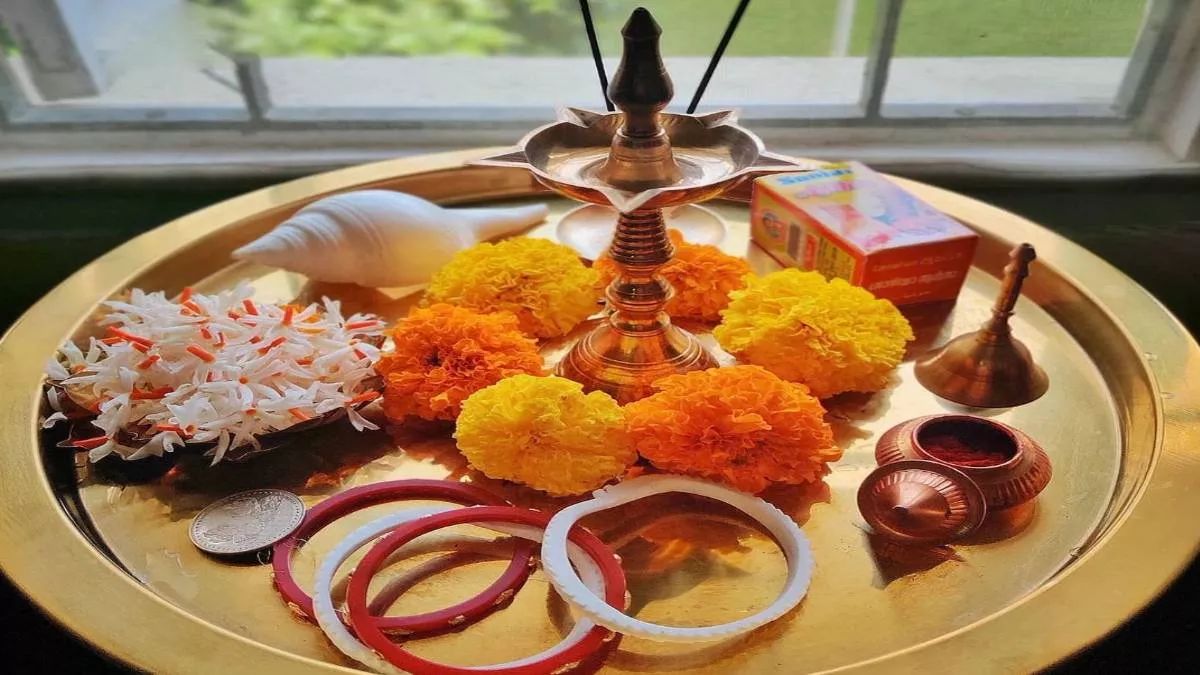 paush purnima ke din dhan labh ke liye ghar mein laye ye cheezen