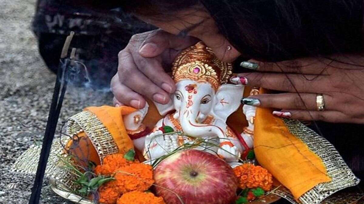 sakat chauth 2025 ki tithi