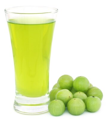 herbal-amla-juice-with-fresh-fruits-