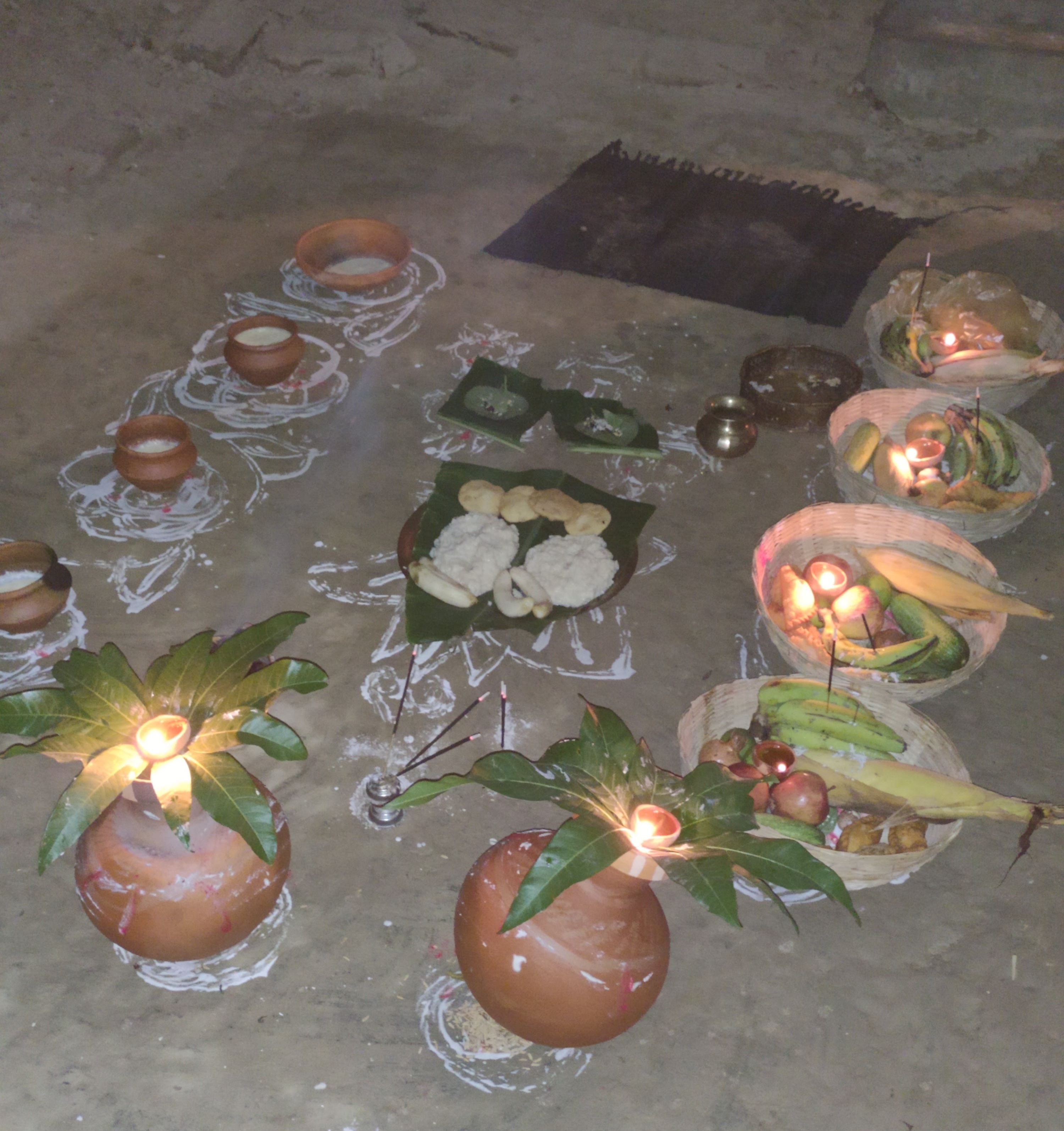 sakat chauth 2025 pr chandrama ko kin cheezo se de arghya