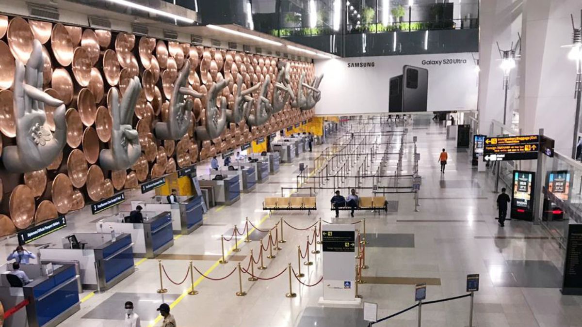 delhi airport all world class facilities and services know here1