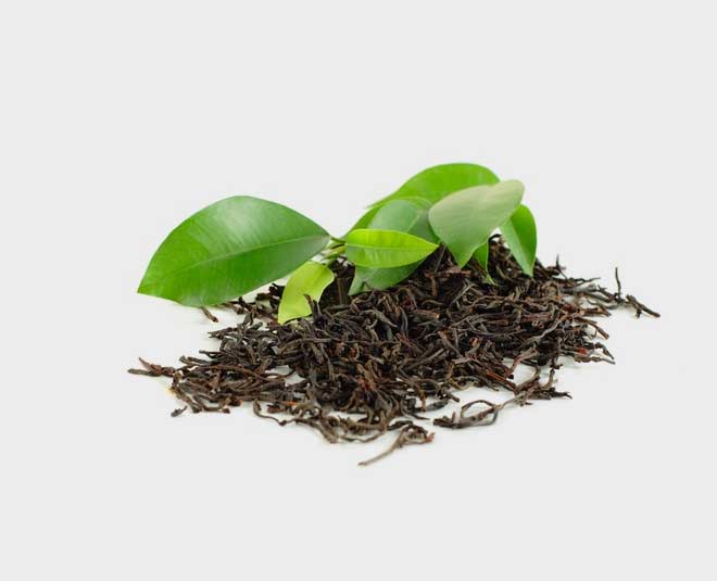 tea leaves fertilizer