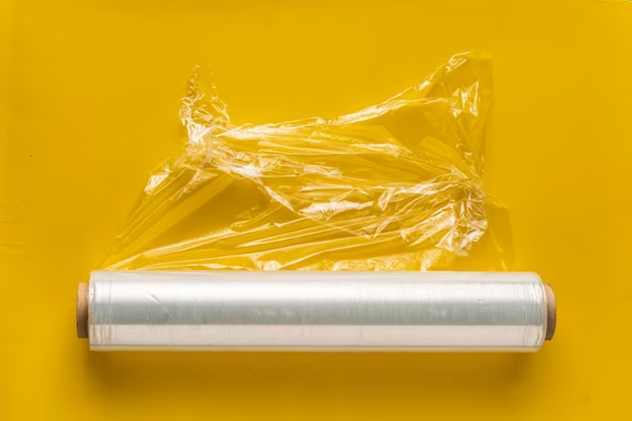 plastic-wraps-way-to-store